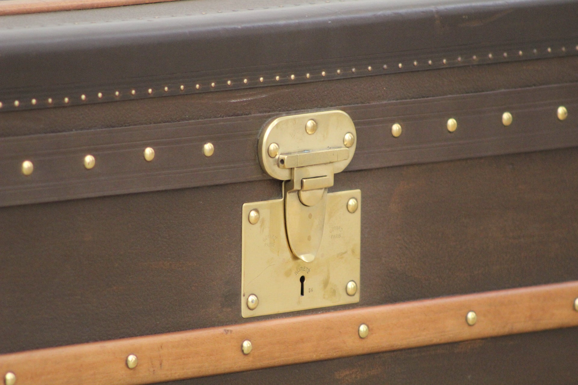 1920s Louis Vuitton Vuittonite Cabin Trunk – ILWT - In Luxury We Trust