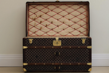 Load image into Gallery viewer, Louis Vuitton Trunk
