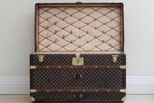 Load image into Gallery viewer, Louis Vuitton Trunk
