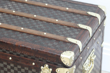 Load image into Gallery viewer, 1880s Louis Vuitton Trunk Damier Canvas Courier - ILWT - In Luxury We Trust
