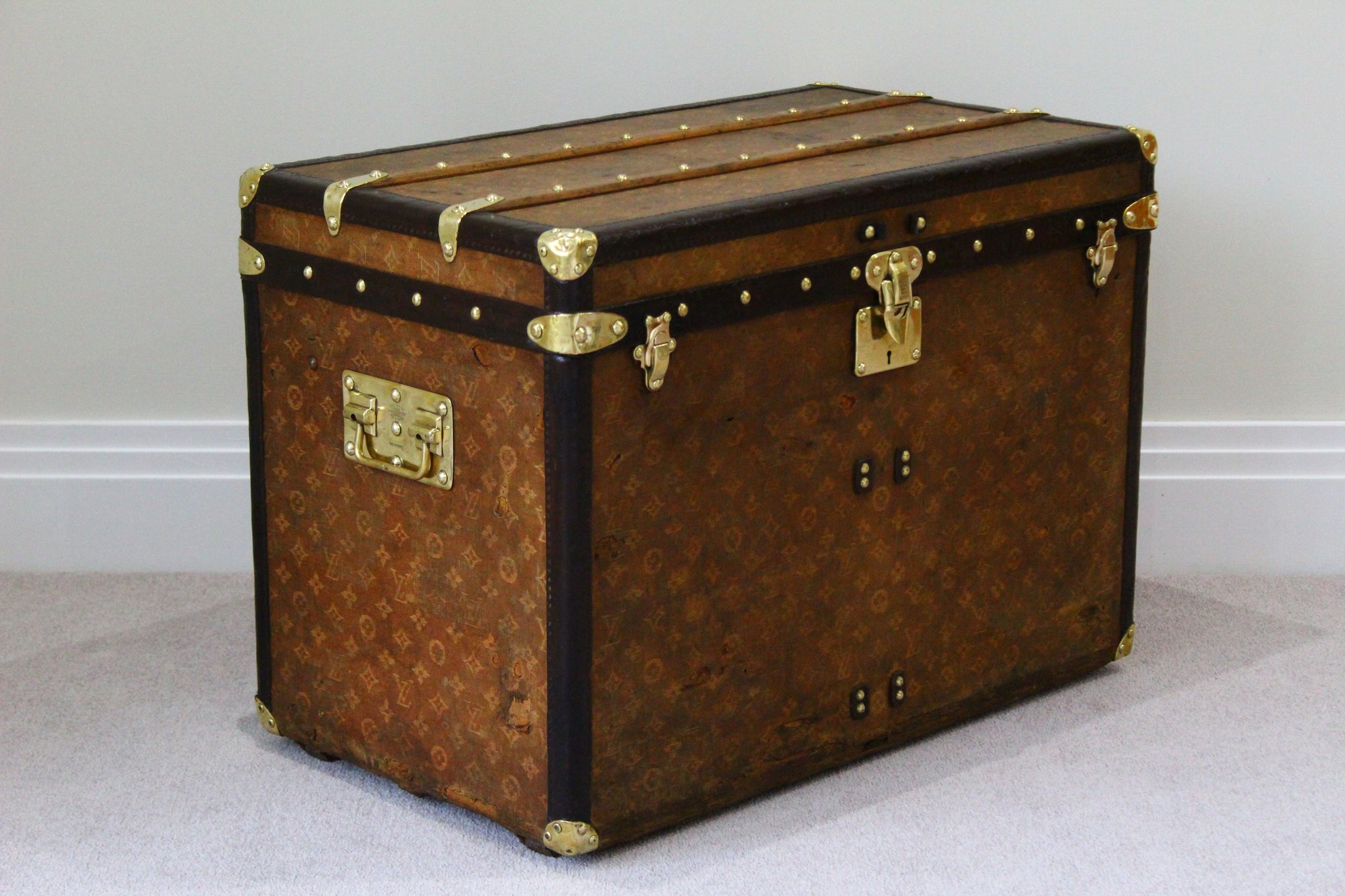 Hat Trunk in Woven Canvas from Louis Vuitton, Paris, 1900s for